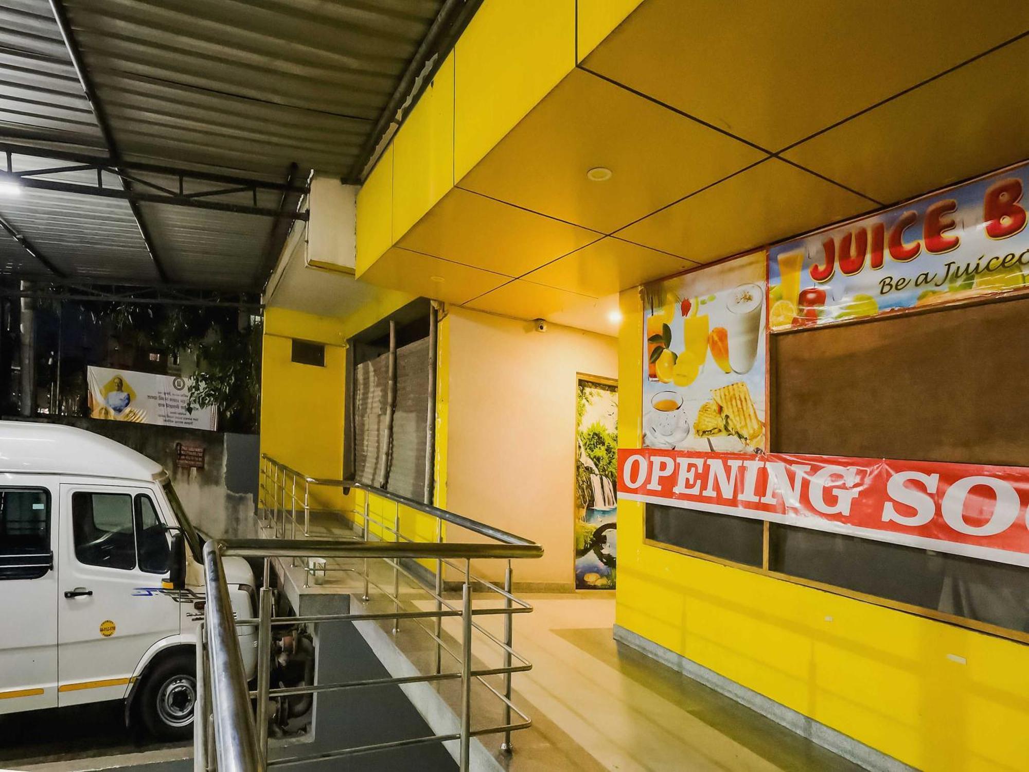 Hotel O Nirvana Lodge Guwahati Ngoại thất bức ảnh